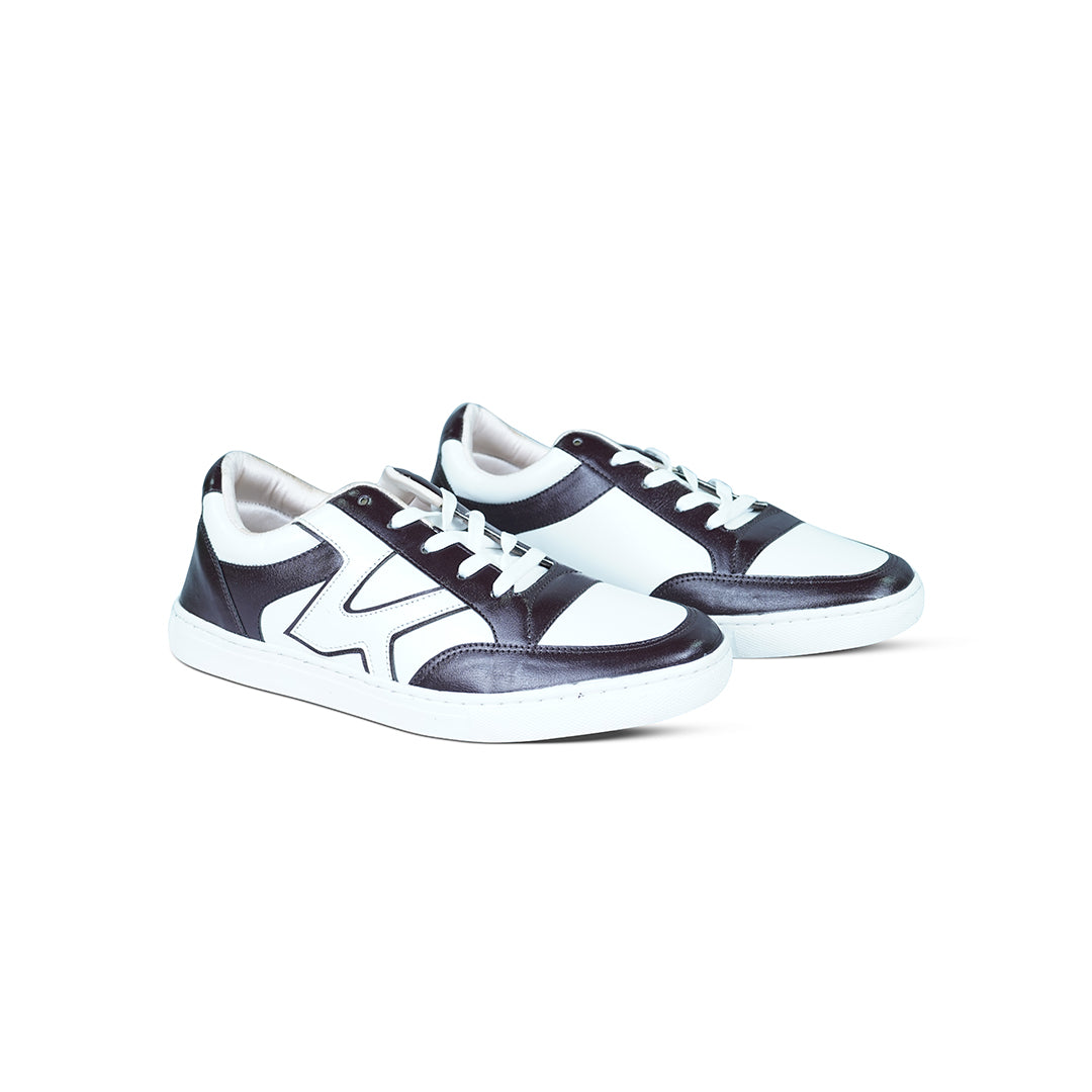 kites: S series Black & White Color Converse     #JutaLagbe